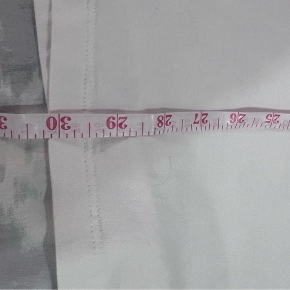 D&Co Essentials White Tee Shirt - XL - Picture 5 of 6